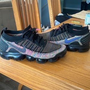 Nike vapor max multi color